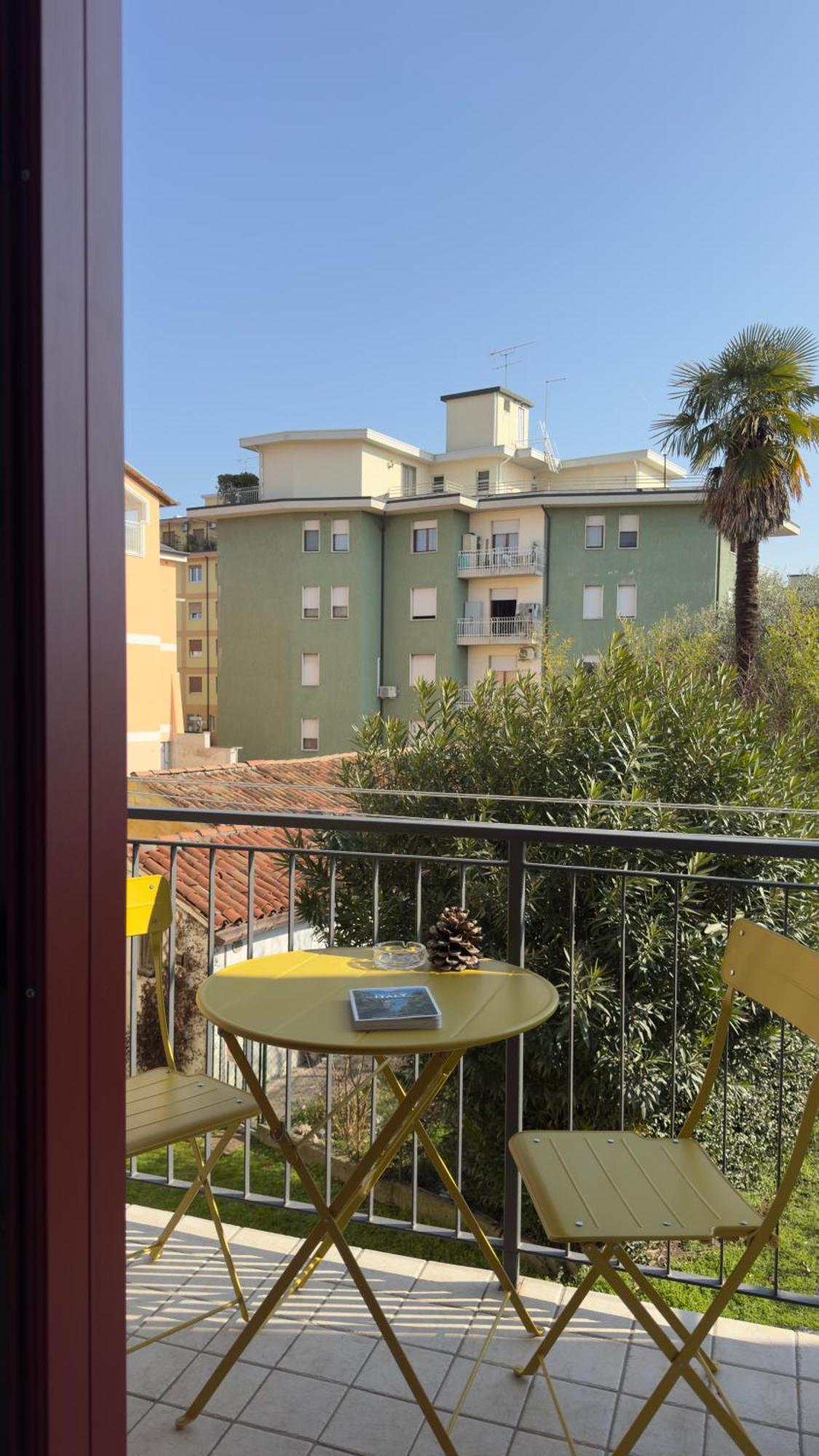 Br Treviso Train Station Apartments Buitenkant foto